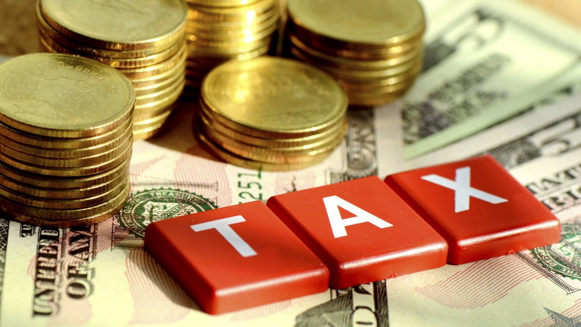 Businesses Need to Know: Detailed List of Common Taxes and Fees Besides 4 Main Taxes