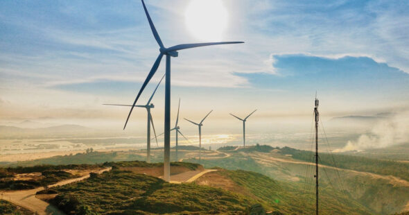 Home 125 Renewable Energy: Vietnam’s Golden Key to Attract Green FDI